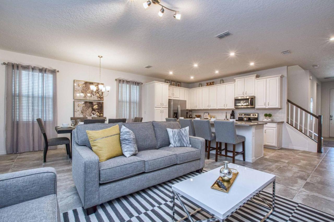 5 Bedrooms Townhome W- Splashpool - 8205Sa Orlando Exterior foto