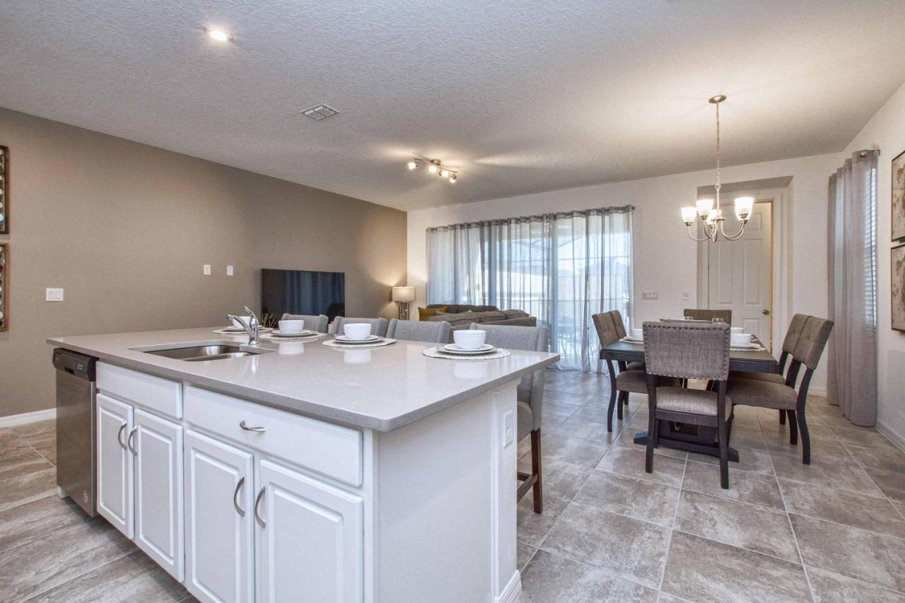 5 Bedrooms Townhome W- Splashpool - 8205Sa Orlando Exterior foto
